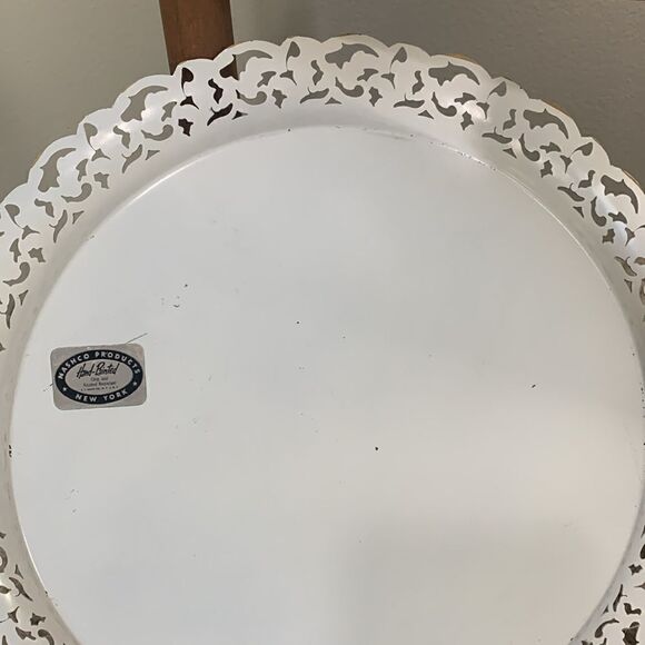 Vintage Nashco Mew York Round Hand-Painted Flower Metal Tray Pierced
Lace Edge - Picture 11 of 17